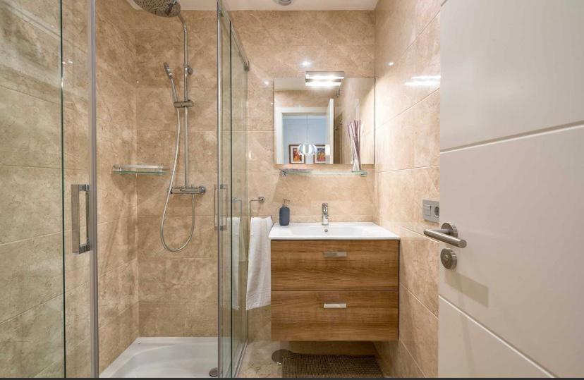 Homely Malaga Luxury Sebastian Souviron Exterior foto
