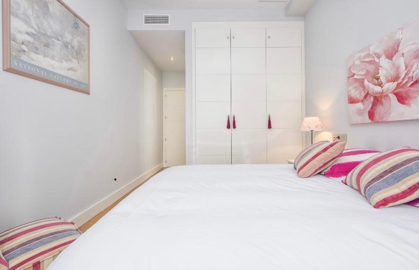 Homely Malaga Luxury Sebastian Souviron Exterior foto